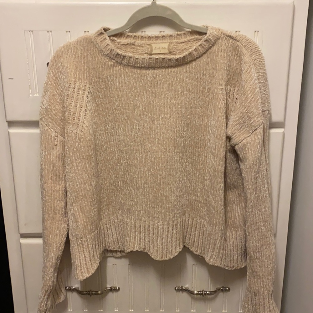 Cream Altar’d State Sweater with Scalloped Edges